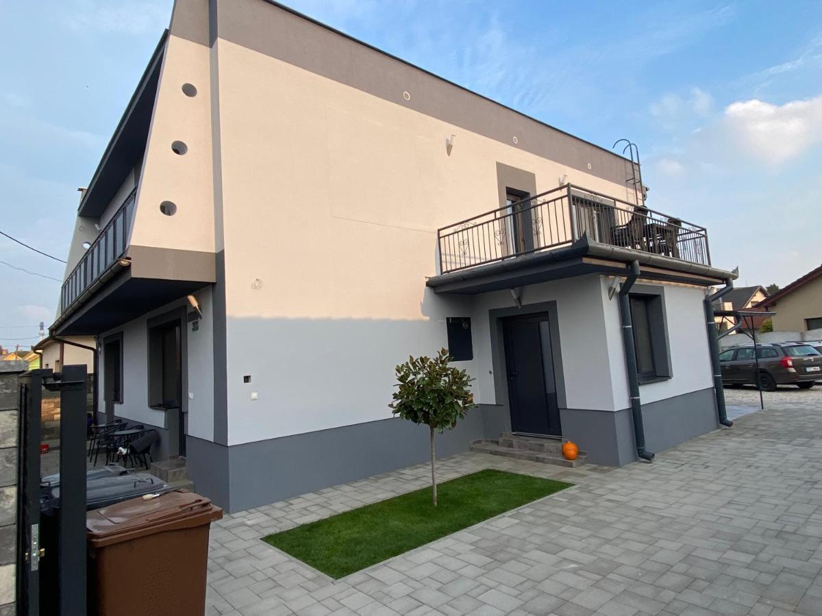 Apartman Tereza Veľký Meder Exteriör bild
